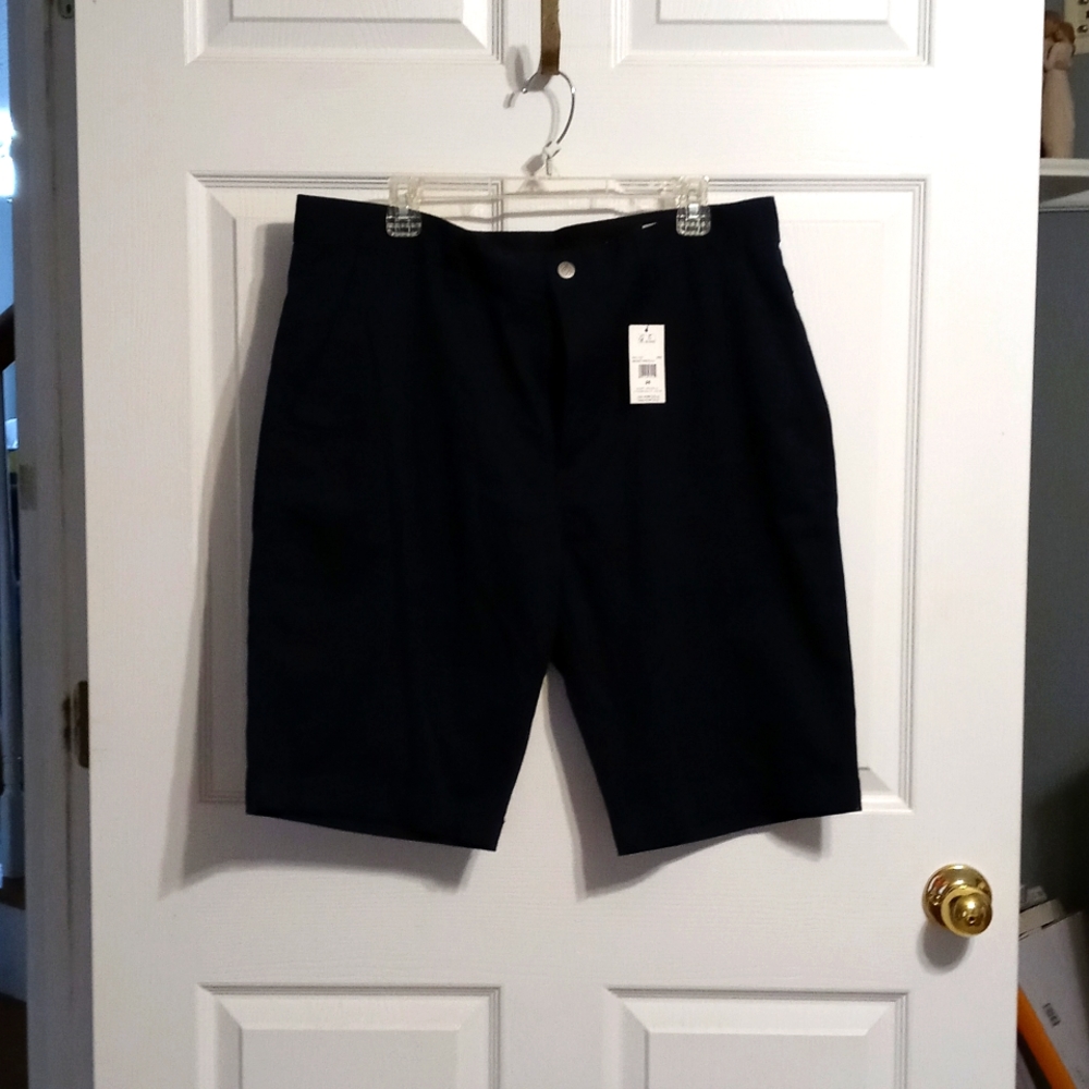 Volcom shorts